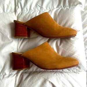 Nisolo Tan Leather Mules